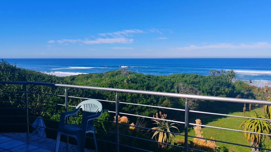 5 Bedroom Property for Sale in Outeniqua Strand Western Cape
